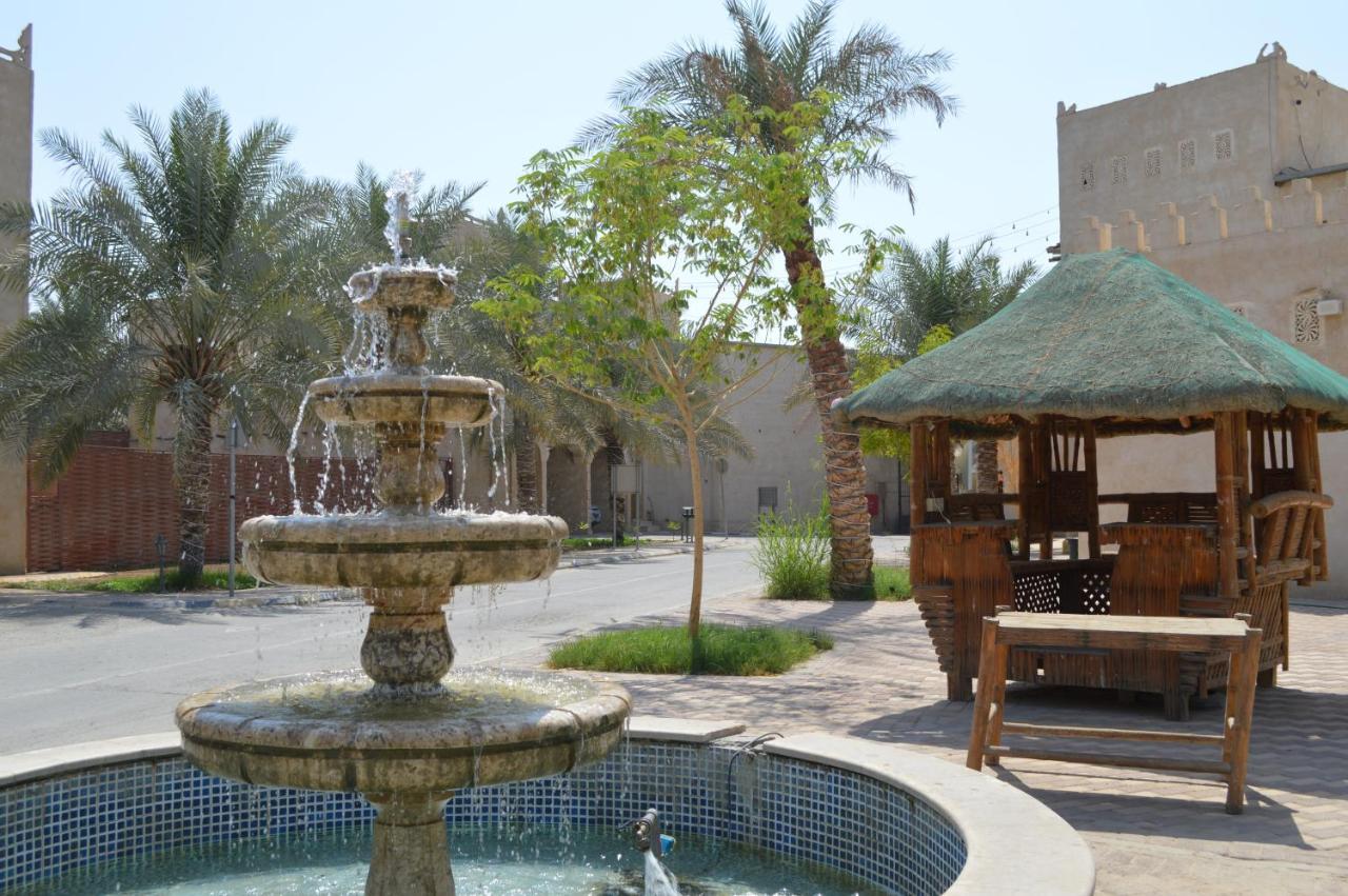 אל הופוף Drwazet Nakheel Tourist Village מראה חיצוני תמונה