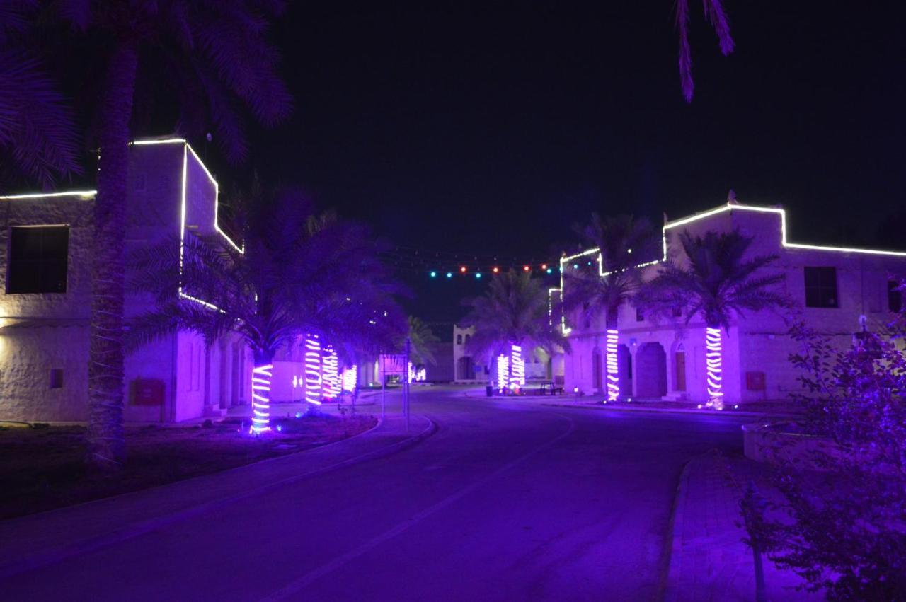 אל הופוף Drwazet Nakheel Tourist Village מראה חיצוני תמונה